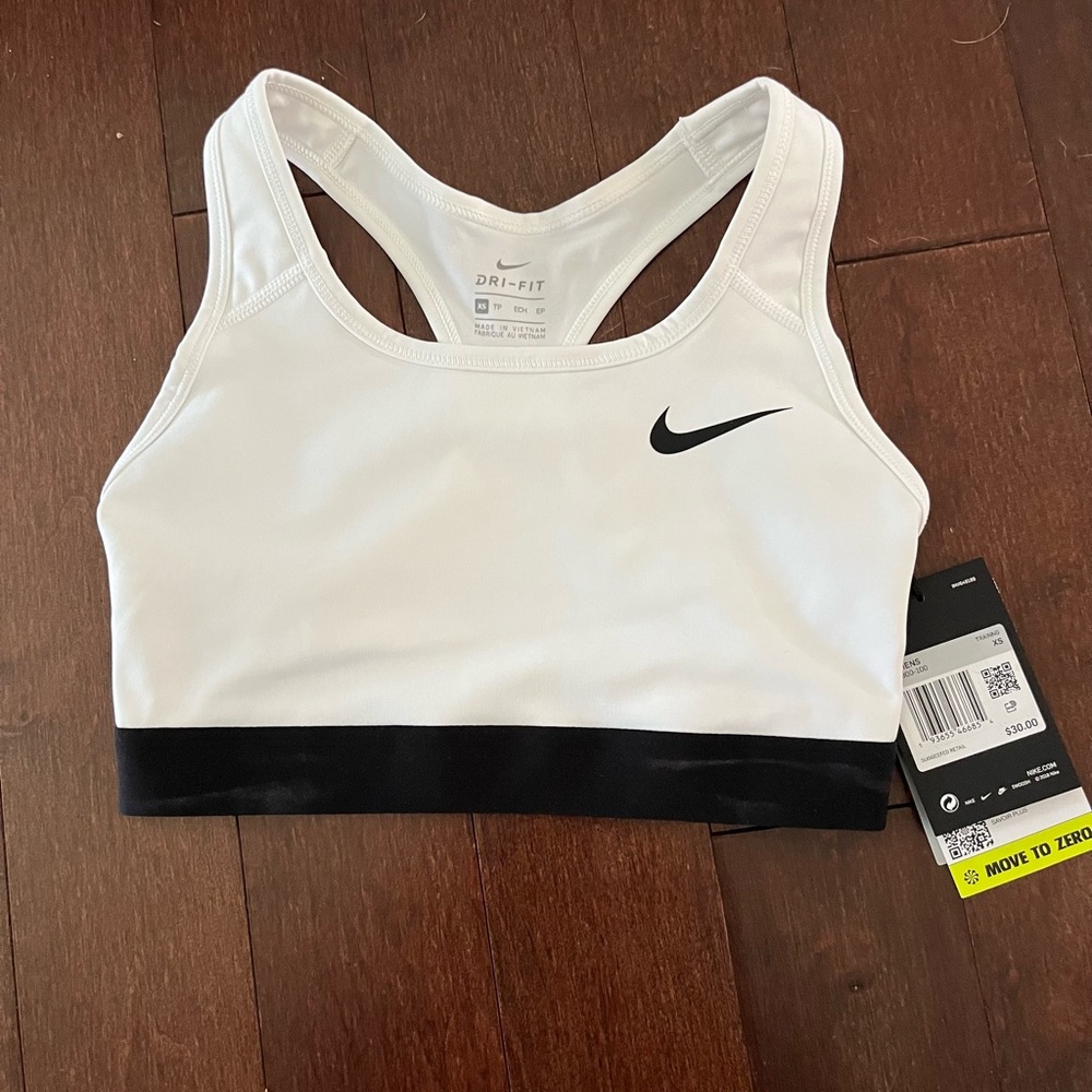 Nike white sports bra size XS